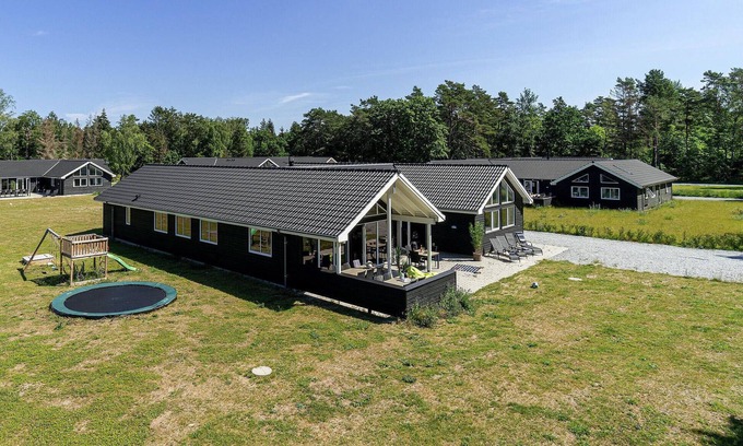 Frederiksvaerk House | 7 bedroom lovely home in Frederiksværk