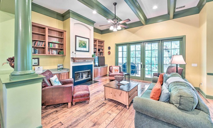 Bluffton Cottage | 7 Mi to Beach: Bluffton Cottage w/Furnished Patio