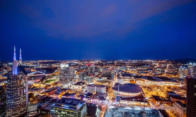 Hadley - Washington Condo | 7 minutes to Broadway! Free Parking! Sleeps 6!
