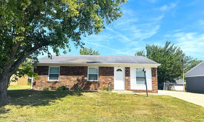 Jeffersonville House | 7 Mito Louisville Jefferson Home