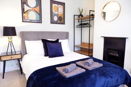 Bushey House | 7 Persons Comfortable Guest House