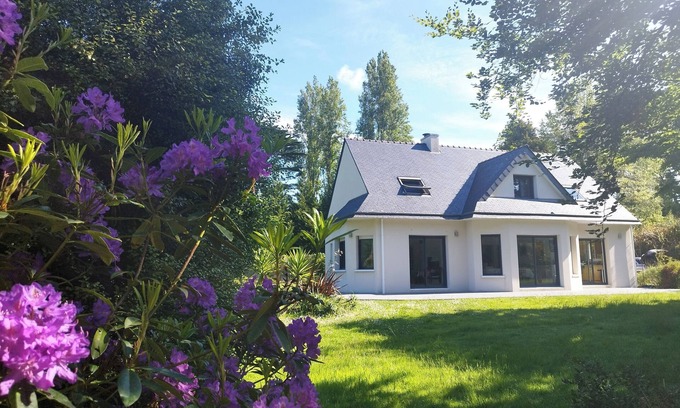 Fouesnant Villa | 7-room villa, 5 minutes from the beach