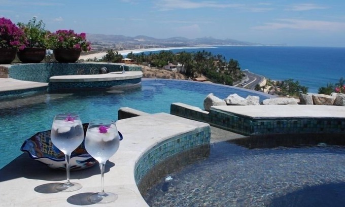 Loreto Villa | 7 Th Night Free, 4 BR/ 5 BA Villa in Gated Querencia Sea View lots of parking