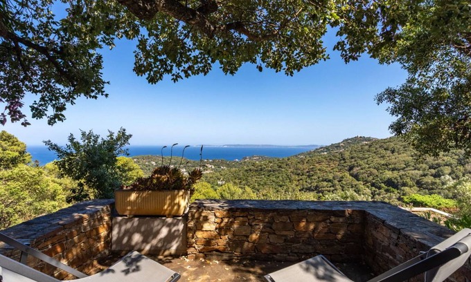Cap Benat Other | 70 m² Accommodation ∙ 2 bedrooms ∙ 6 guests