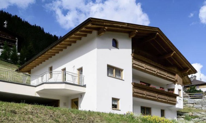 Spiss Apartment | 70 m² Apartment ∙ 2 bedrooms ∙ 6 guests