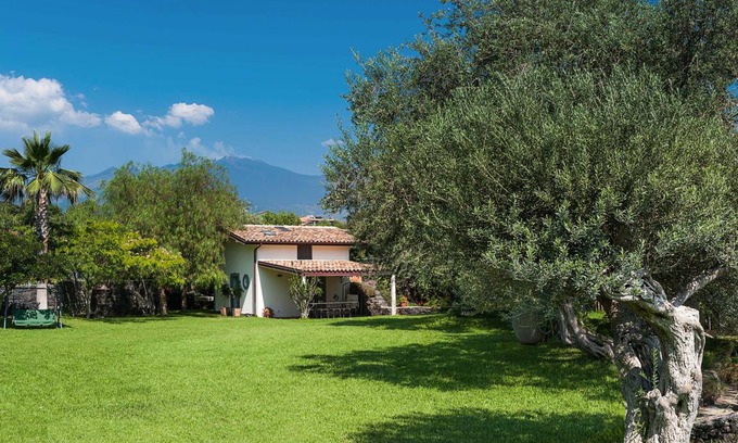 Stazzo Apartment | 70 m² Apartment ∙ 2 bedrooms ∙ 4 guests