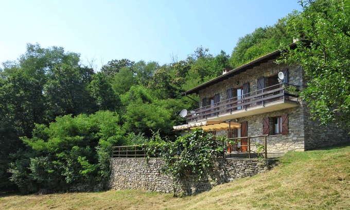 Colmegna Apartment | 70 m² Apartment ∙ 2 bedrooms ∙ 4 guests
