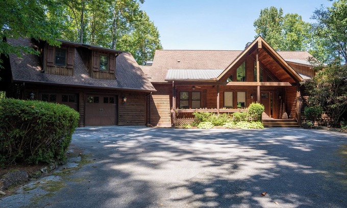 Bear Lake Reserve House | 71 Fallsbrook Drive at Bear Lake Reserve