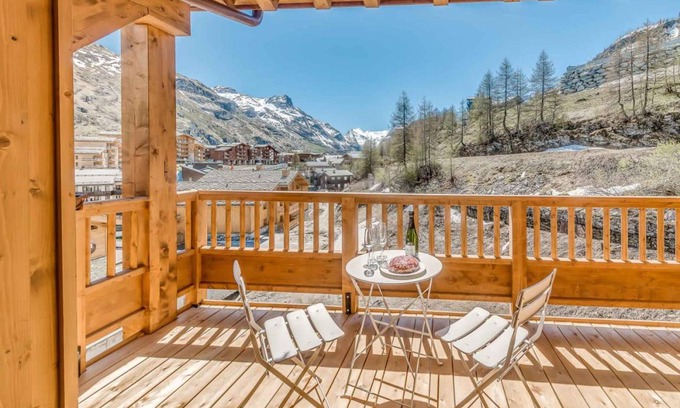 Les Boisses Apartment | 72 m² Apartment ∙ 2 bedrooms ∙ 6 guests