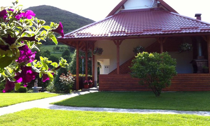 Catrnja Apartment | 75 m² Apartment ∙ 2 bedrooms ∙ 5 guests