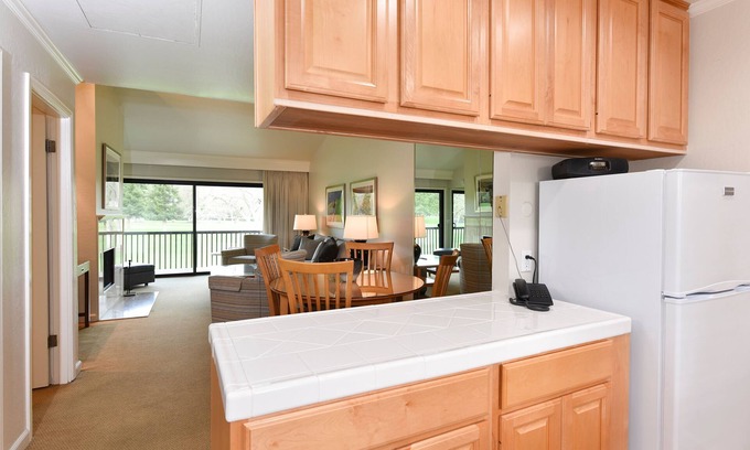 Napa Condo | 760 S At Silverado 1 Bedroom Condo by RedAwning