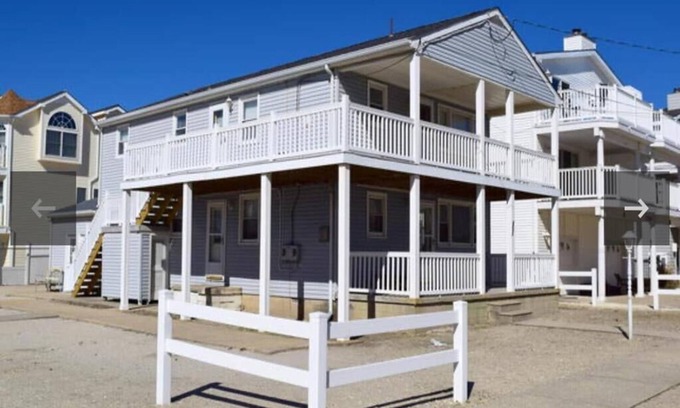 Townsend's Inlet House | 7712 Pleasure Ave 1st Floor