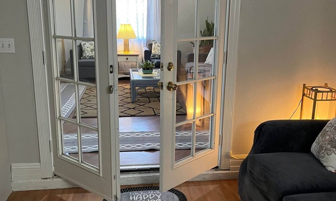 Sunrise Manor House | 7BR Lovely Home! Cozy and family-friendly in Las Vegas