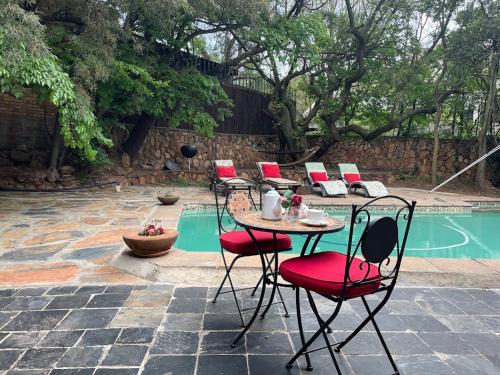 Northcliff House | 8 at Norman Crescent