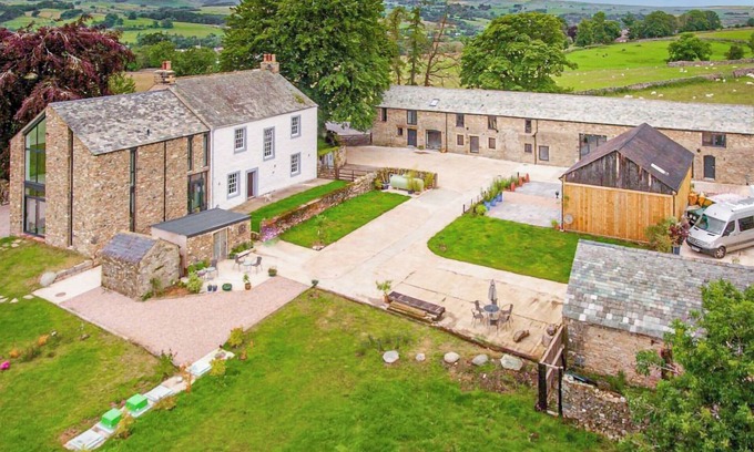 Penrith Cottage | 8 bedroom accommodation in Bampton Grange, near Great Strickland
