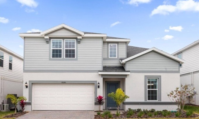 Four Corners House | 8 Bedrooms/6 Bathrooms/Windsor Cay(16280SM)