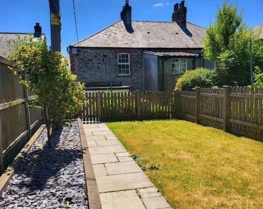 Launceston House | 8 Duke Street - Launceston Cornwall