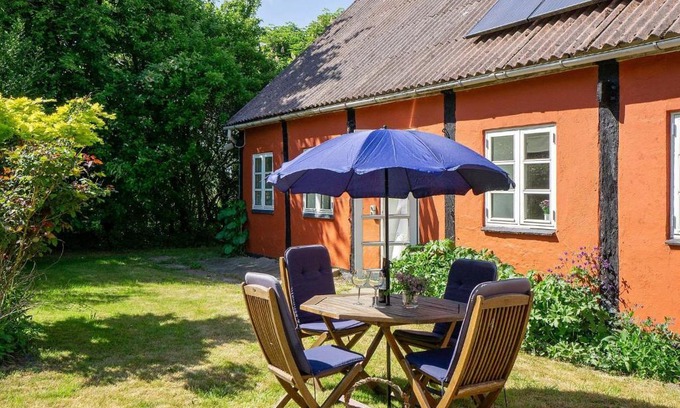 Østermarie House | 8 person holiday home in stermarie