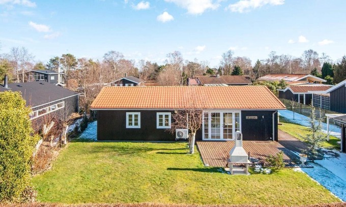 Grena Strand House | 8 person holiday home in Grenaa
