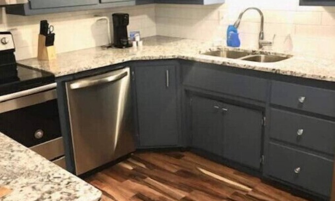 Green Bay Apartment | #8 Ritchie's Titletown Executive Suitesn