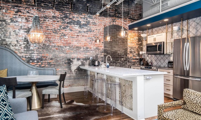 Downtown Asheville Apartment | 80 LEX 203 Eclectic Industrial Apt Free Parking
