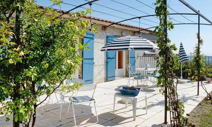 Bedoin House | 80 m² House ∙ 2 bedrooms ∙ 4 guests