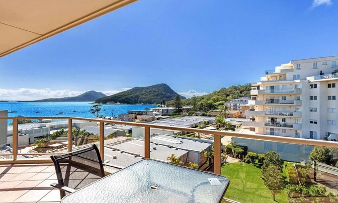 Shoal Bay Apartment | 814 Shoal Bay Waterviews