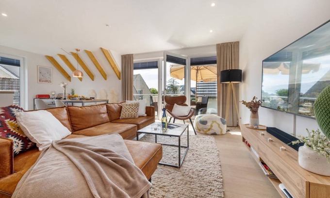 Zingst Apartment | 83 m² Apartment ∙ 2 bedrooms ∙ 4 guests