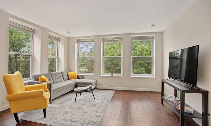 DeBaliviere Place Apartment | 84 m² Apartment ∙ 2 bedrooms ∙ 5 guests