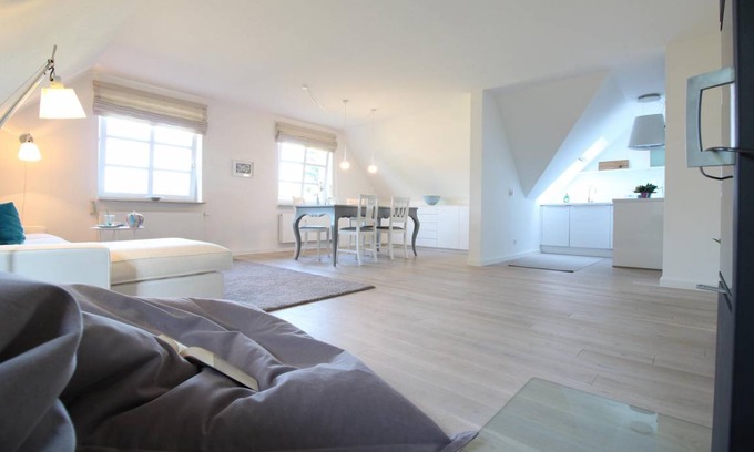 Murwik Apartment | 85 m² Apartment ∙ 3 bedrooms ∙ 4 guests