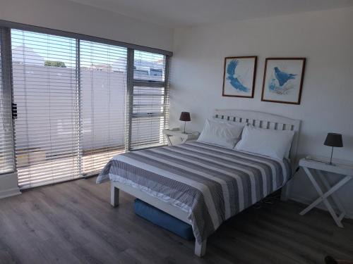 Langebaan House | 86 On Babiana