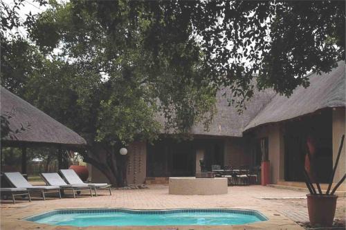Leeupoort House | 86 Zebula 12 Sleeper Lodge