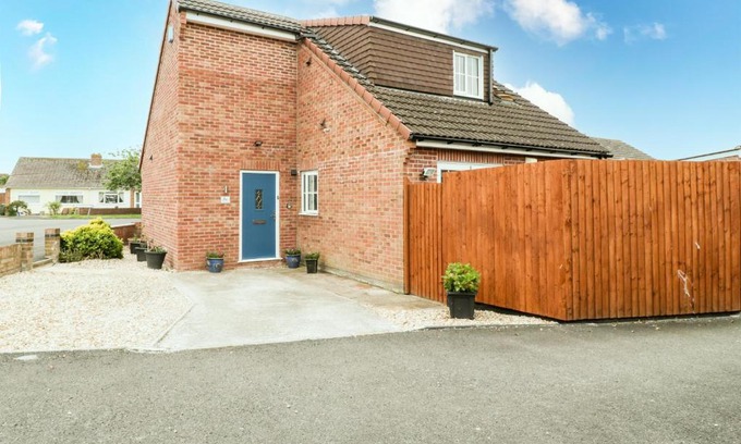 Burnham-on-Sea House | 8A Rosewood Avenue