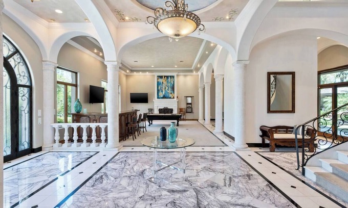 Camelback East House | 8BR Phoenician Estate Heated Pool + Hot Tub