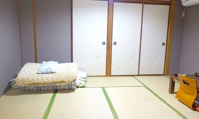 Higashinari Hotel | 8tatami Japanesestyle room with bathroom/Osaka Ōsaka