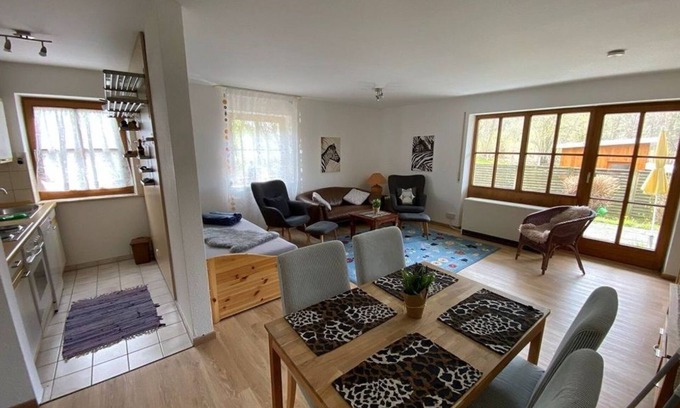 Reichenbach Apartment | 9-1 - Moderne Ferienwohnung für 4 Personen mit Terrasse - Ferienwohnungen im Feriendorf Reichenbach