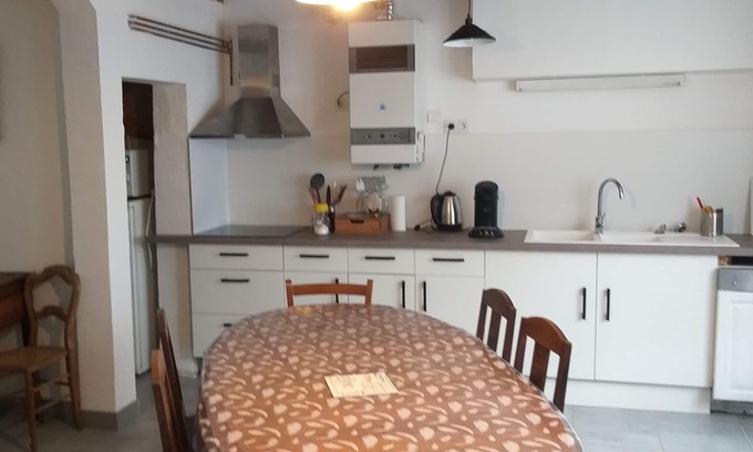 Valentine House | 9-bed family home near Saint Gaudens
