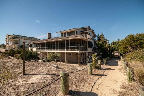 Debordieu Colony House | 9 Bedroom Oceanfront Beach House in Debordieu