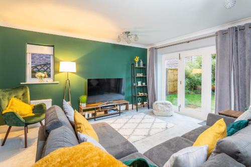 York House | 9 College Court Spacious, Modern 4-Bed Townhouse in York I Pass The Keys