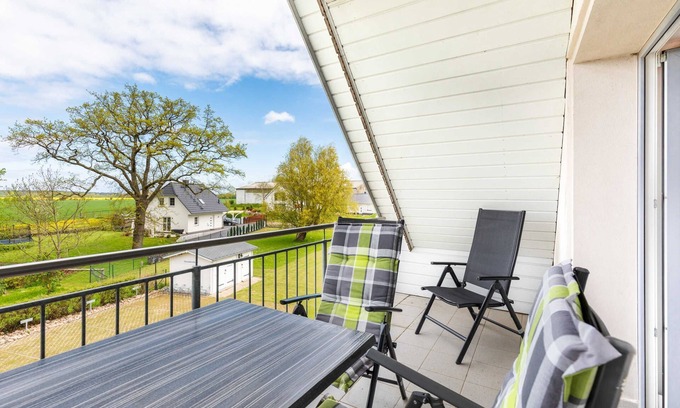Pepelow Apartment | (9) Group booking up to 15 persons (upper floor) - Ostseeferienhaus Drachenflieger