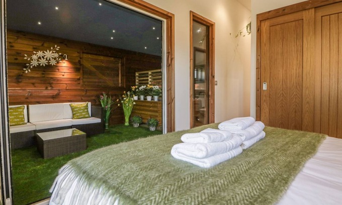 Dobwalls Cottage | 9 Meadow Retreat