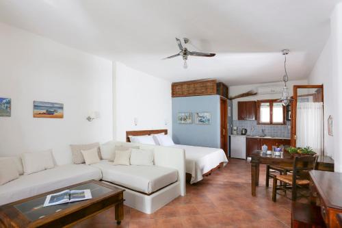 Paros Apartment | 9 Muses - Paros