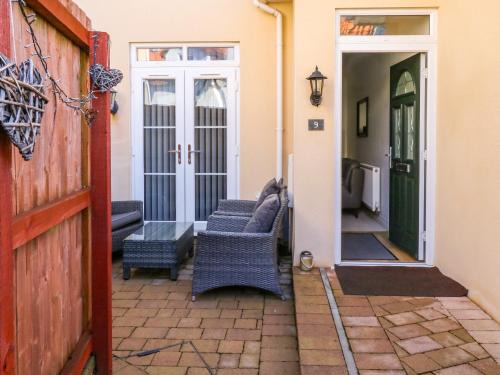 Roundham Apartment | 9 Seaford Sands