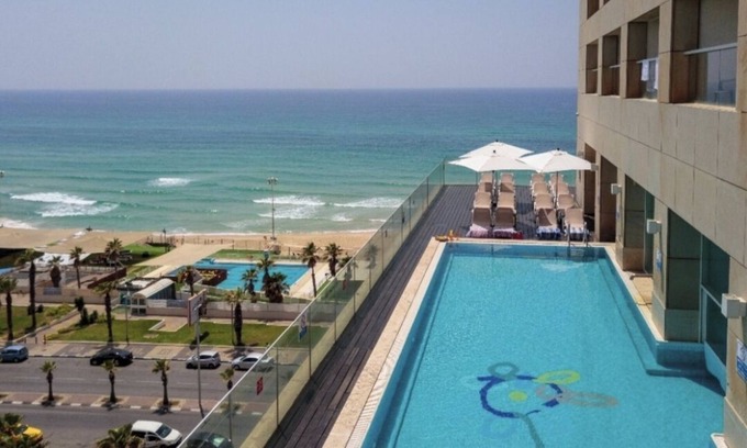 Bat Yam Apartment | 907GO to Bat Yam balcony,sea ​view.Free parking