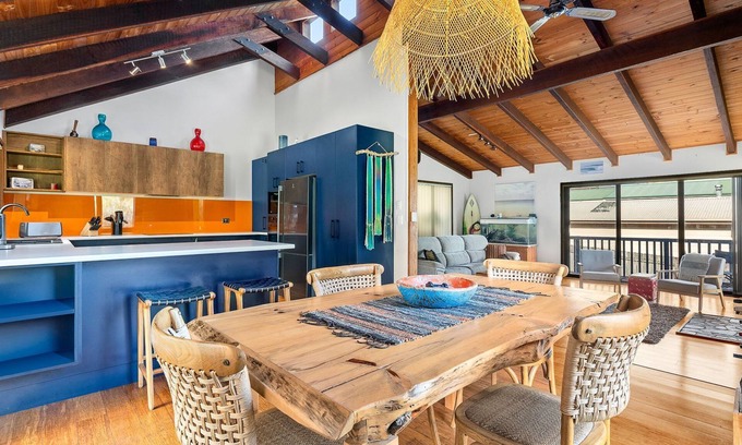 Kianga House | 93 Montague Ave Kianga