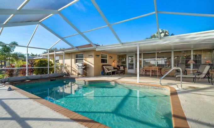 Venice Gardens House | 9434LAKESIDEVIMH - Lakeside House