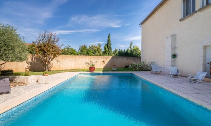 Noves House | 95 m² House ∙ 2 bedrooms ∙ 4 guests