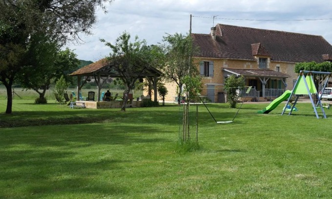 Limeuil House | 96 m² House ∙ 3 bedrooms ∙ 6 guests