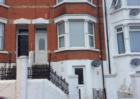 Chatham House | 96 Rochester Street