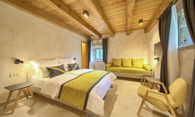 Nenadici House | A beautiful stone house with private pool, sleeps 6